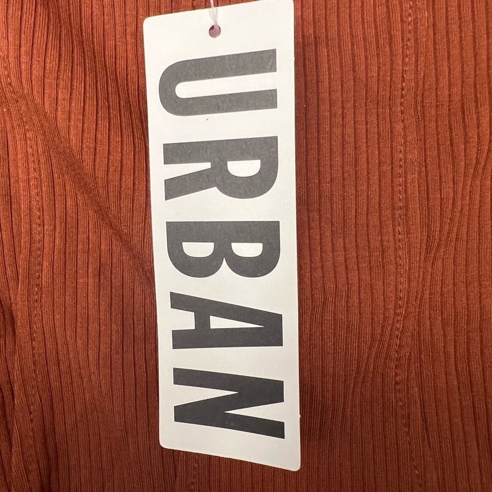 Urban Outfitters NWT Claudia Rust Puff Sleeve Top- NWT - Picture 4 of 7